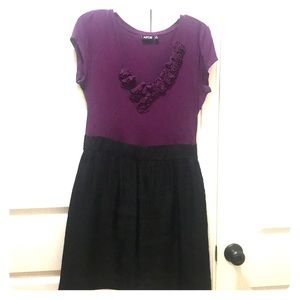 Casual dress with flower embellishment